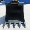 ESCAVATORE CINGOLATO CATERPILLAR 323 FLN